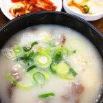 韓国 コムタンスープとキムチ